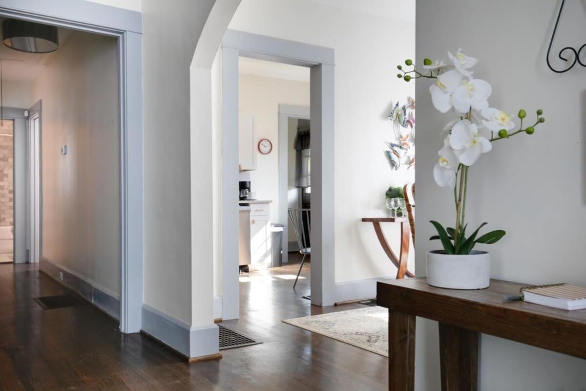 East Lake Stunner-Located At The Foot Of The Ruffner Mountains Birmingham Luaran gambar