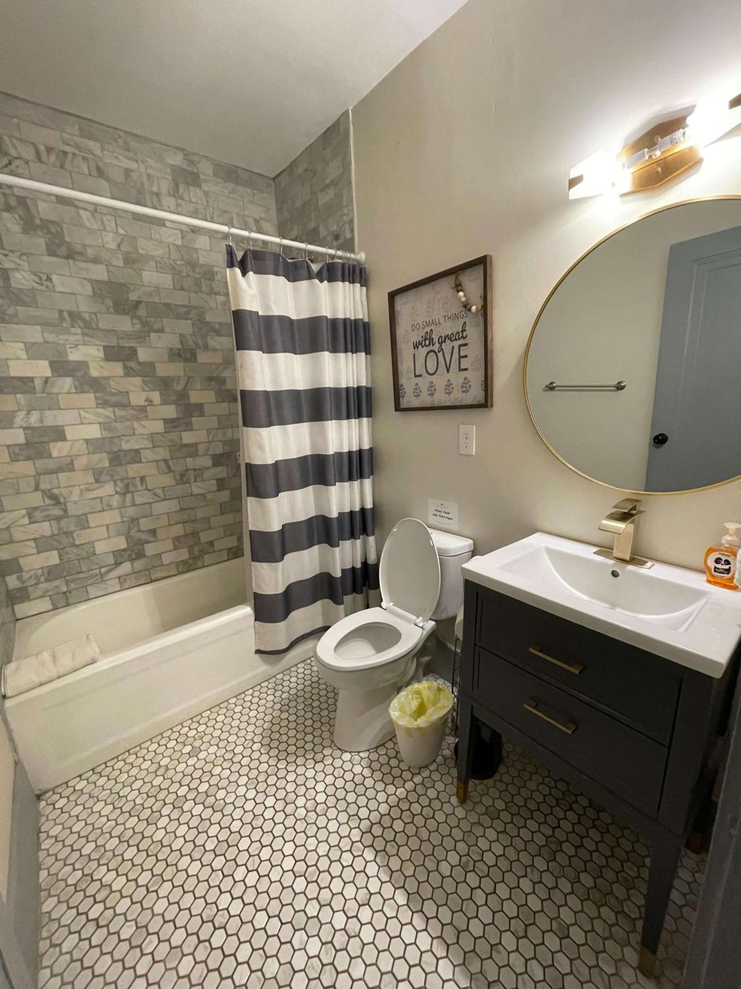 East Lake Stunner-Located At The Foot Of The Ruffner Mountains Birmingham Luaran gambar